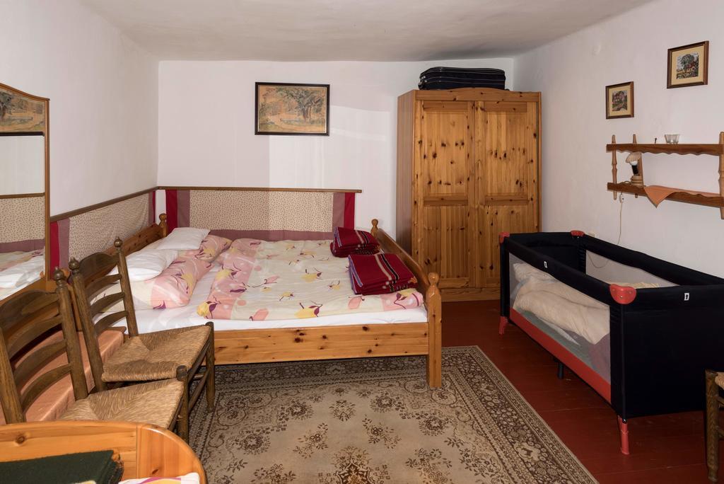 Bed and Breakfast Pataky Borporta Тарцаль Экстерьер фото
